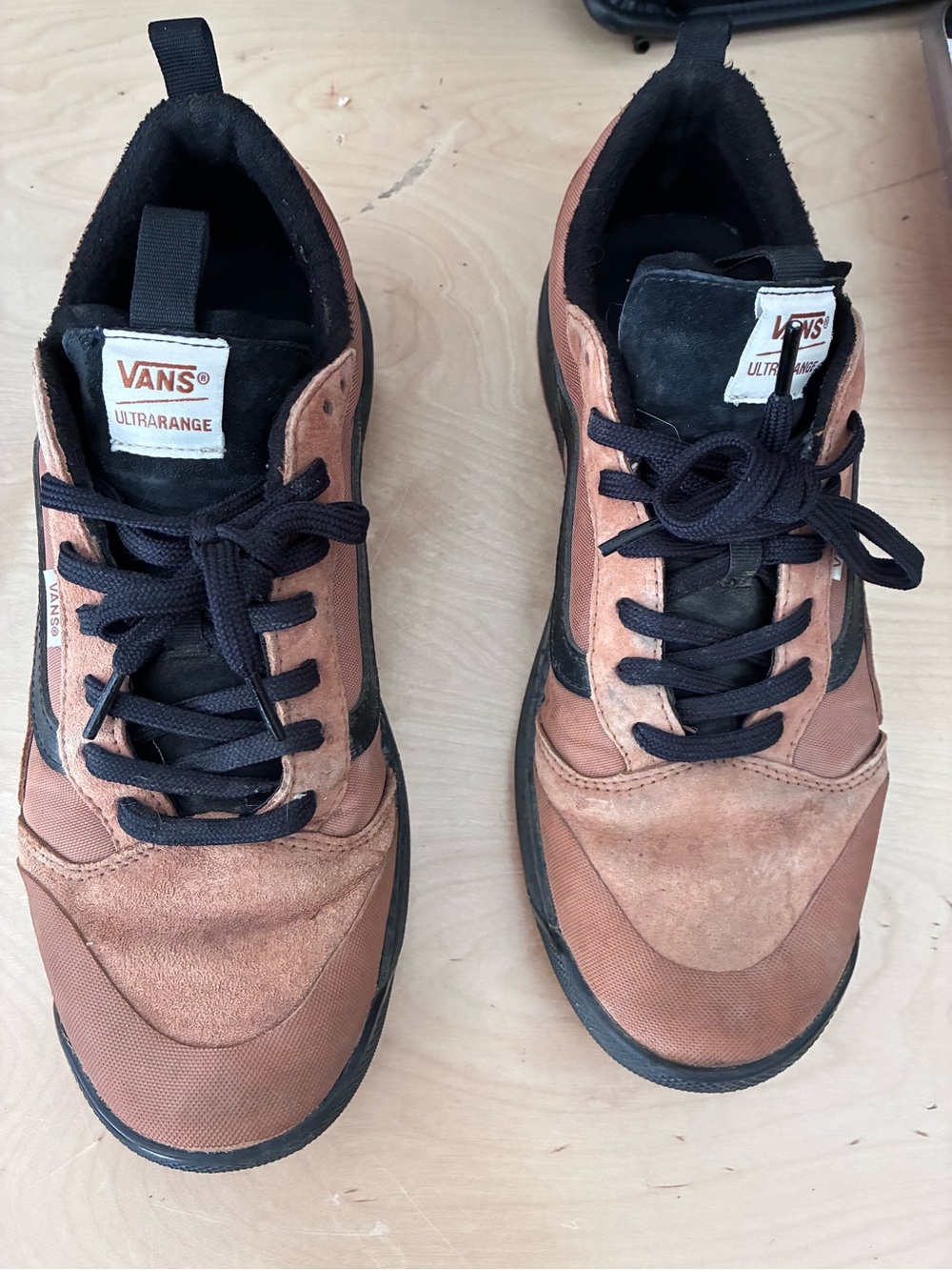 Vans UltraRange EXO MTE Cold Weather Sneakers Brown & Black size 11